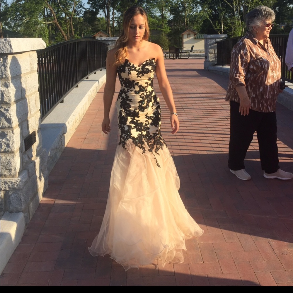 Prom dress